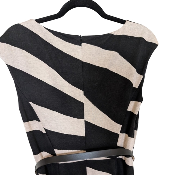 Max Mara Studio Zebra Print Midi Dress sz M - Picture 3 of 11